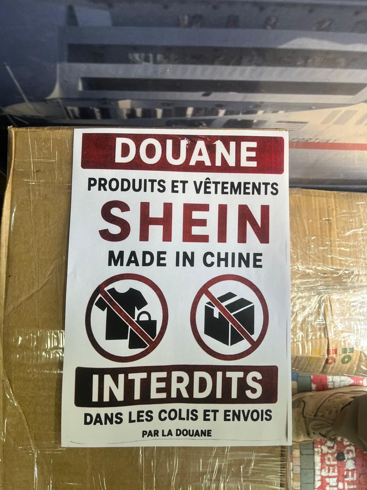 Produits interdits dans un colis vers le Maroc en 2026 : vêtements Shein, médicaments... la liste à connaître